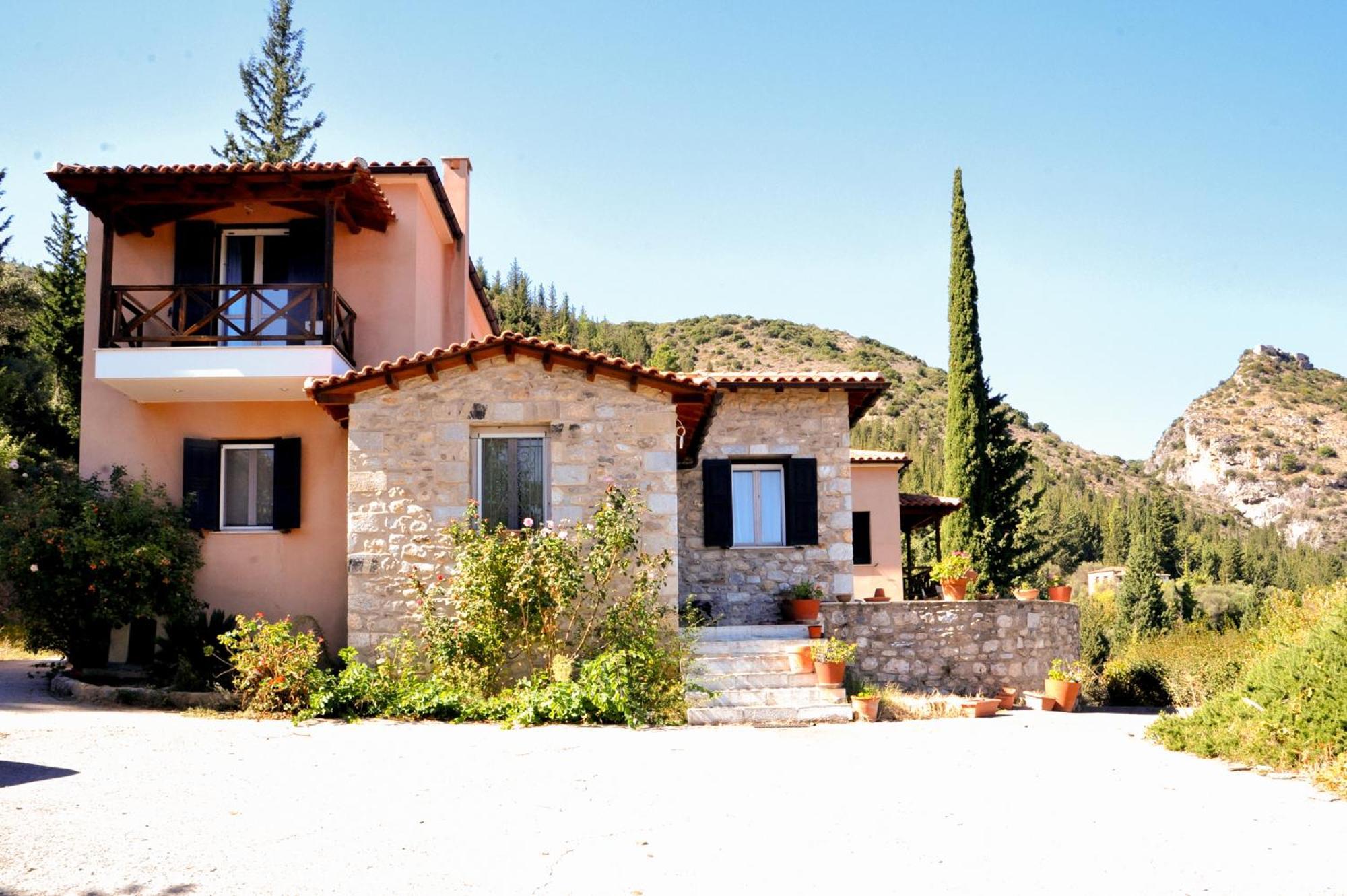Elegant Stone Mansion In Historic Mystras Apartamento Exterior foto