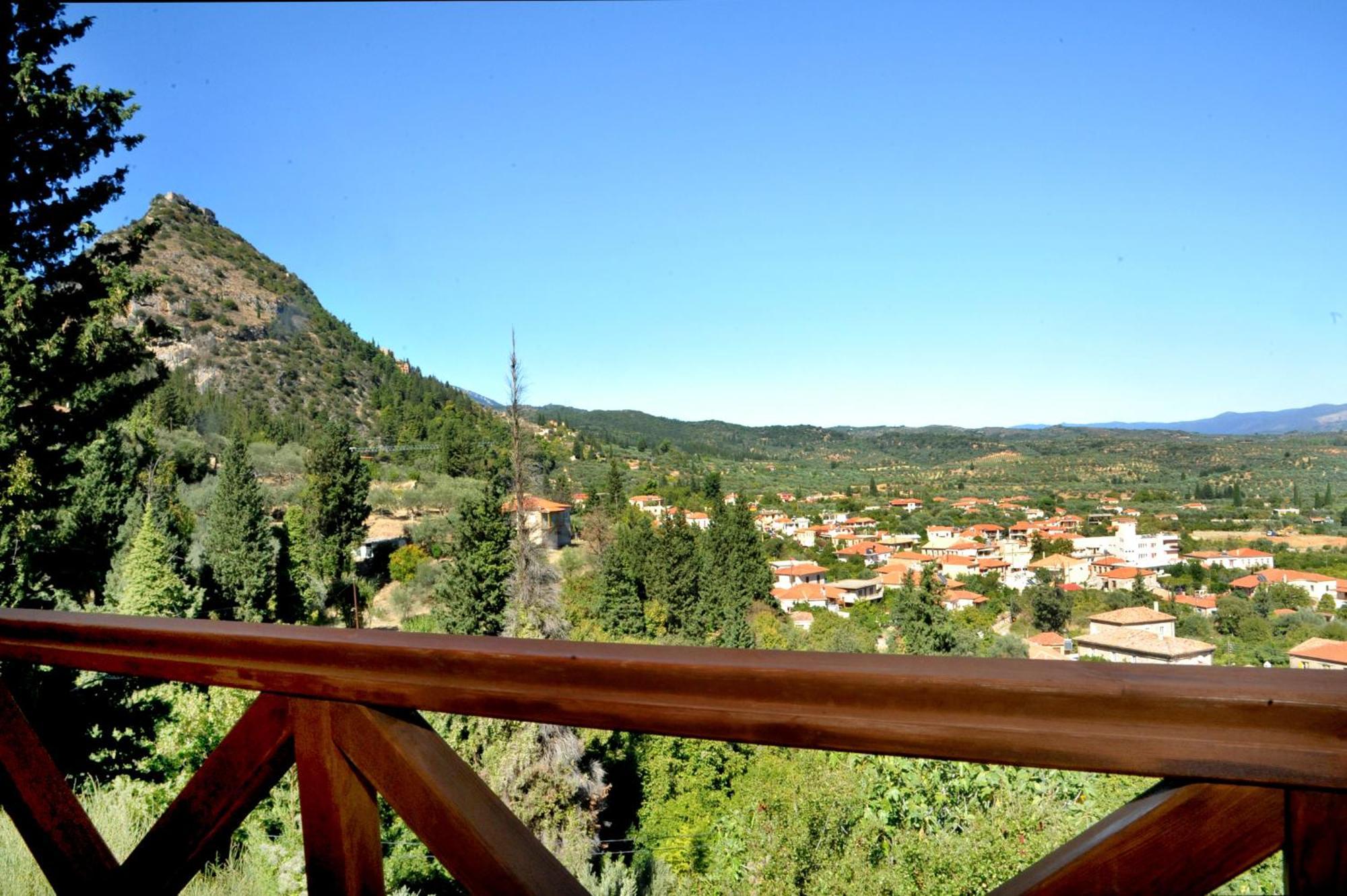 Elegant Stone Mansion In Historic Mystras Apartamento Exterior foto